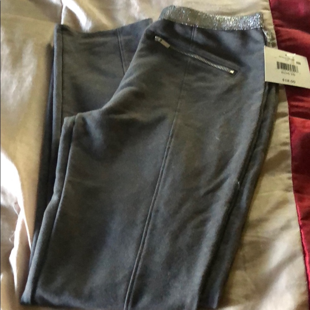 Girls metallic waistband pants